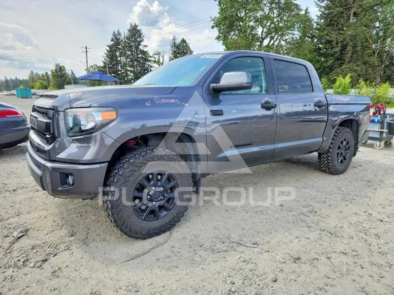 2016 Toyota TUNDRA photo