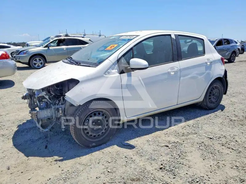2016 Toyota YARIS фото