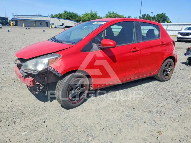 2016 Toyota YARIS фото