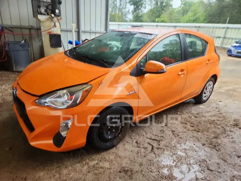 2016 Toyota PRIUS фото