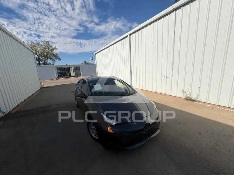 2016 Toyota PRIUS фото