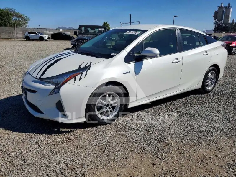 2016 Toyota PRIUS фото