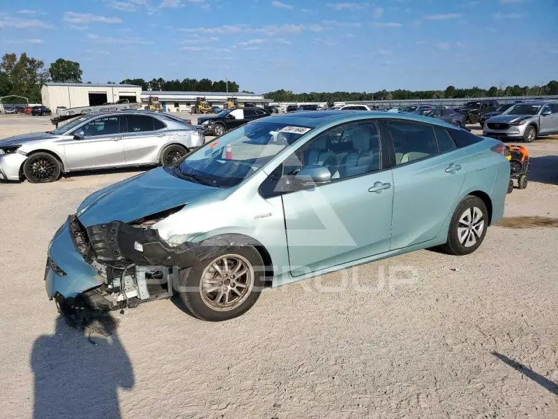 2016 Toyota PRIUS photo