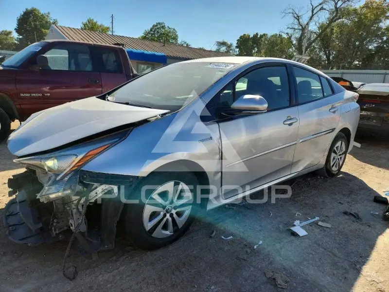 2016 Toyota PRIUS фото