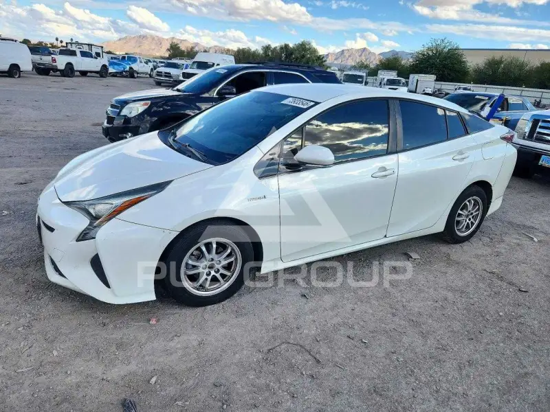 2016 Toyota PRIUS photo