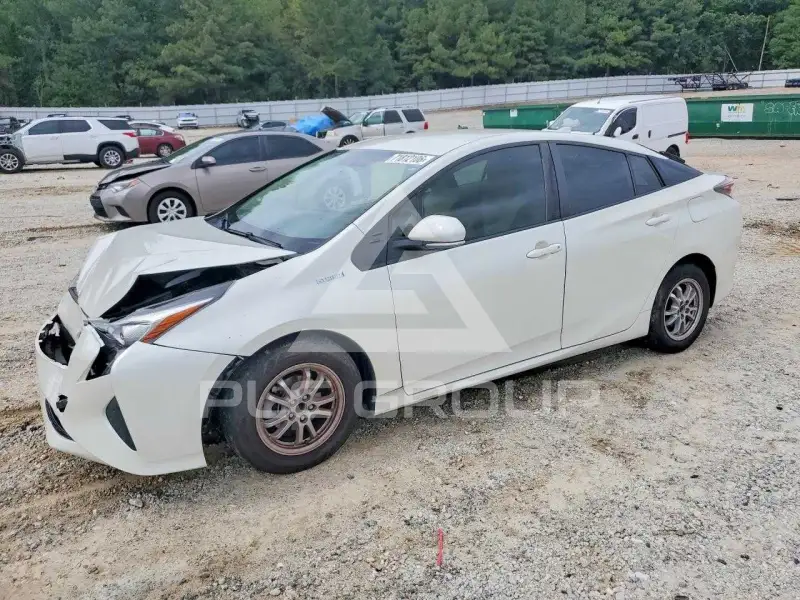 2016 Toyota PRIUS фото