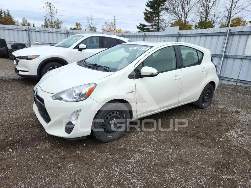 2016 Toyota PRIUS photo