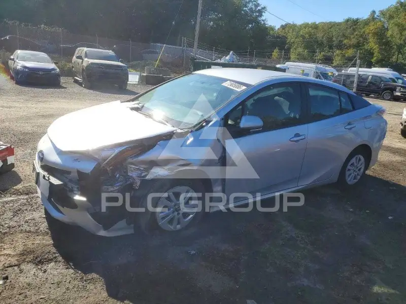 2016 Toyota PRIUS фото