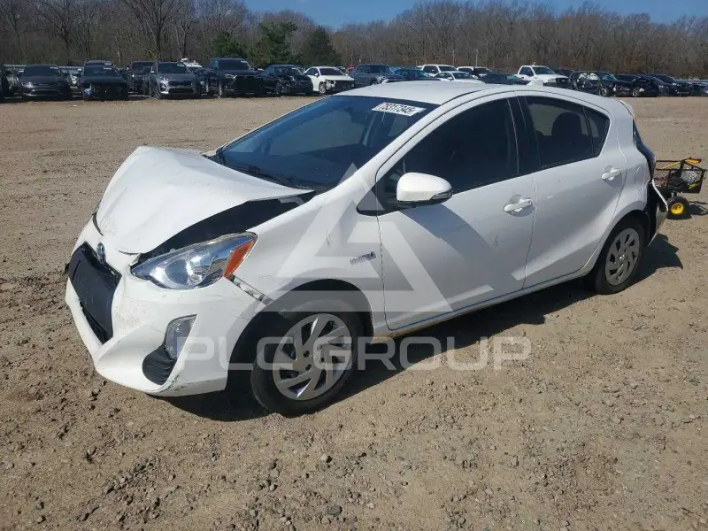 2016 Toyota PRIUS фото