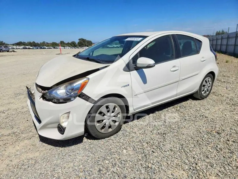 2016 Toyota PRIUS фото