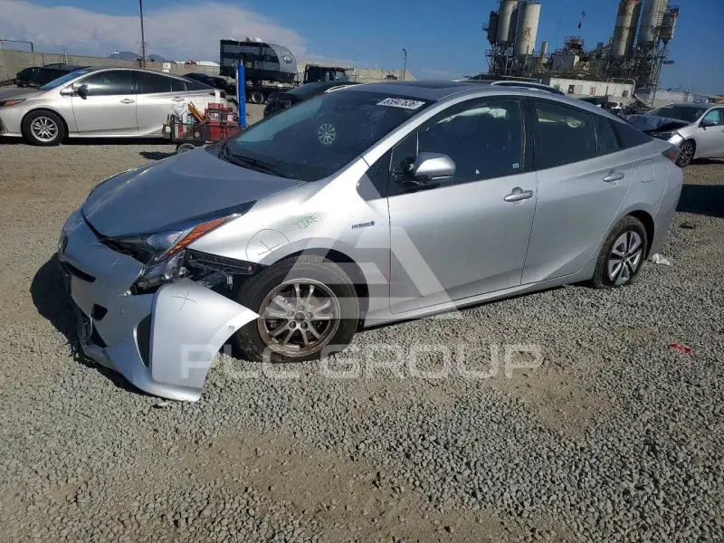 2016 Toyota PRIUS фото