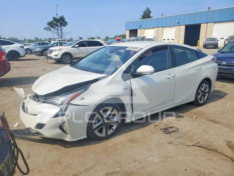 2016 Toyota PRIUS фото