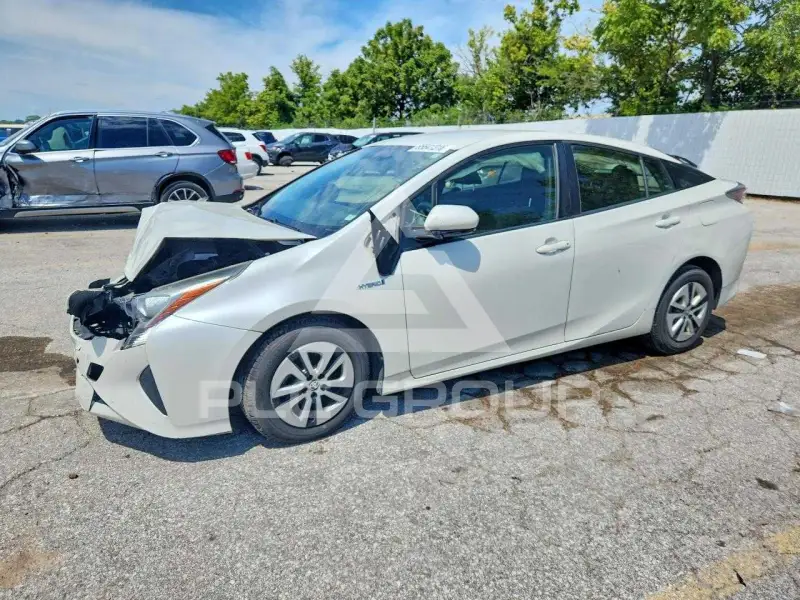 2016 Toyota PRIUS фото