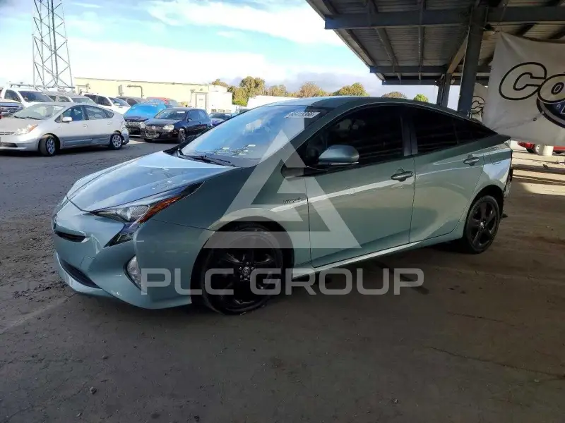 2016 Toyota PRIUS фото