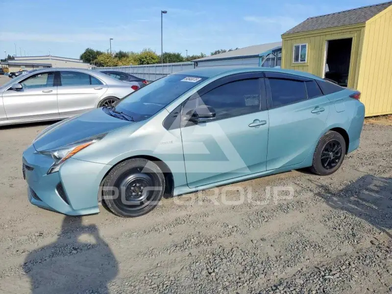 2016 Toyota PRIUS photo