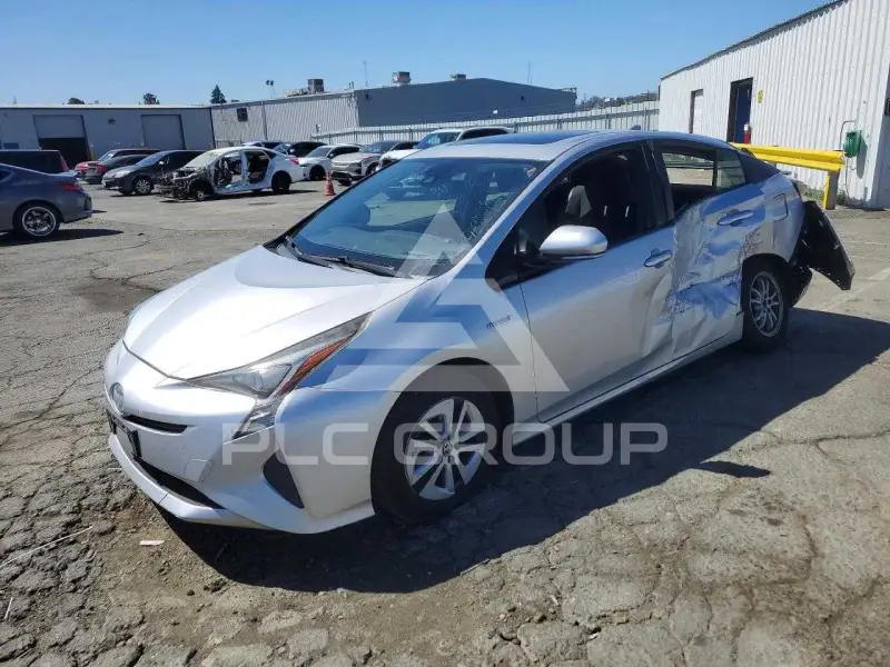 2016 Toyota PRIUS фото