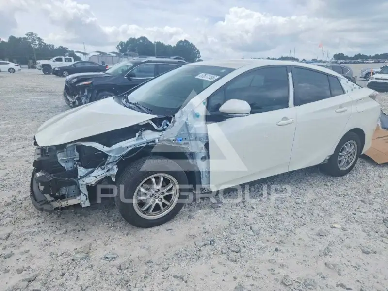 2016 Toyota PRIUS фото