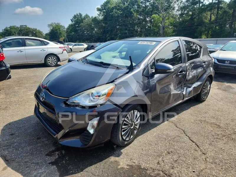 2016 Toyota PRIUS фото