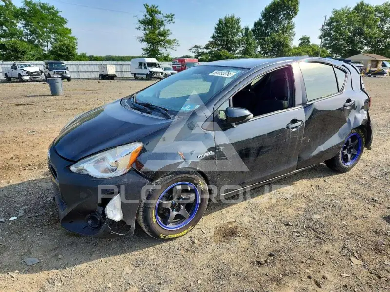 2016 Toyota PRIUS photo