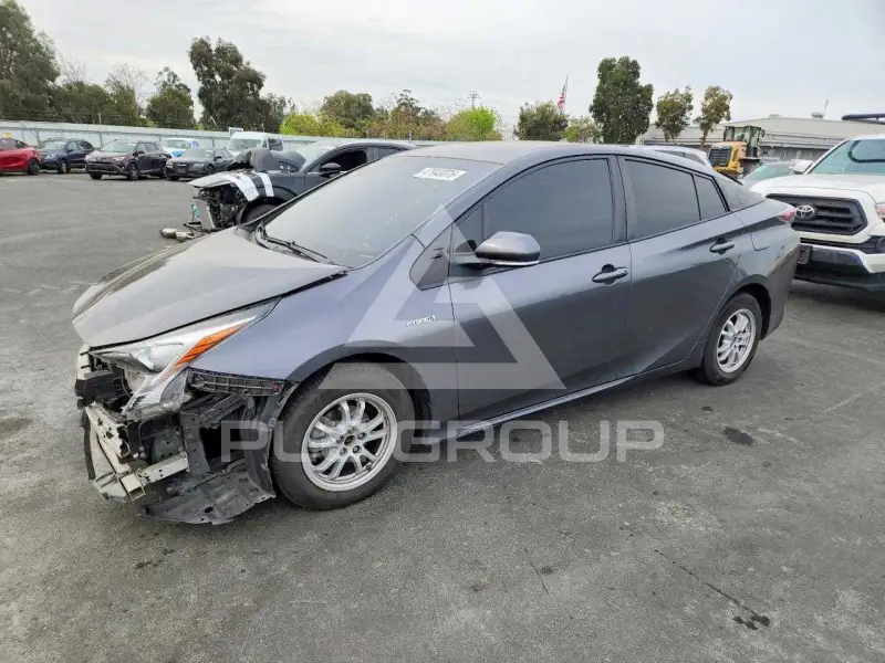 2016 Toyota PRIUS фото