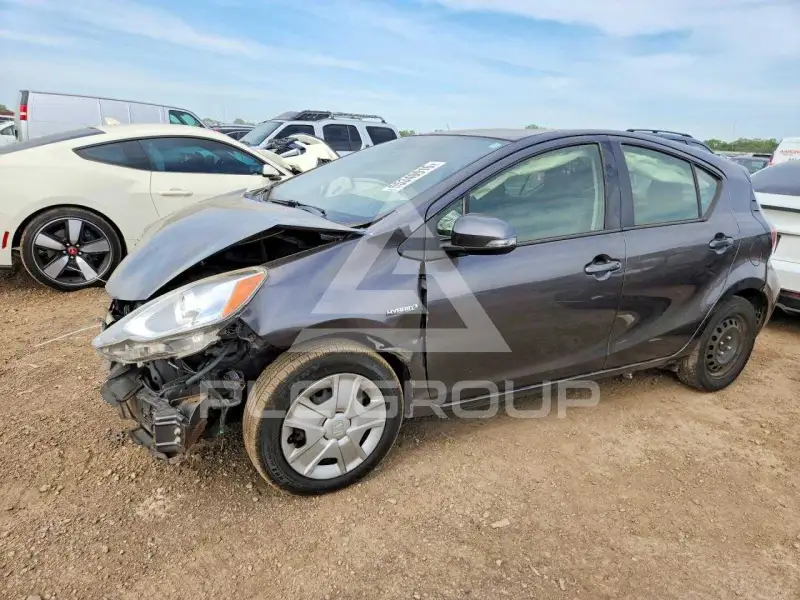2016 Toyota PRIUS фото