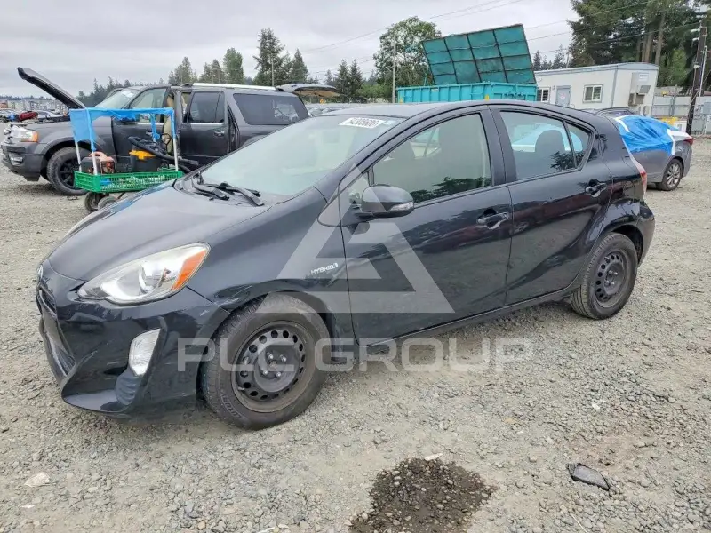 2016 Toyota PRIUS фото