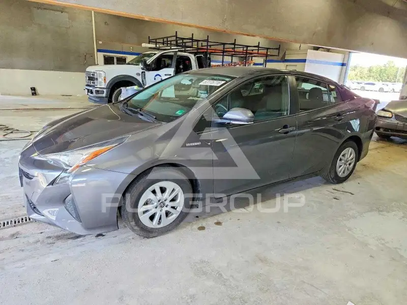 2016 Toyota PRIUS фото