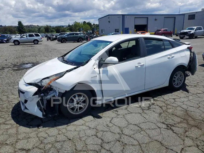 2016 Toyota PRIUS photo