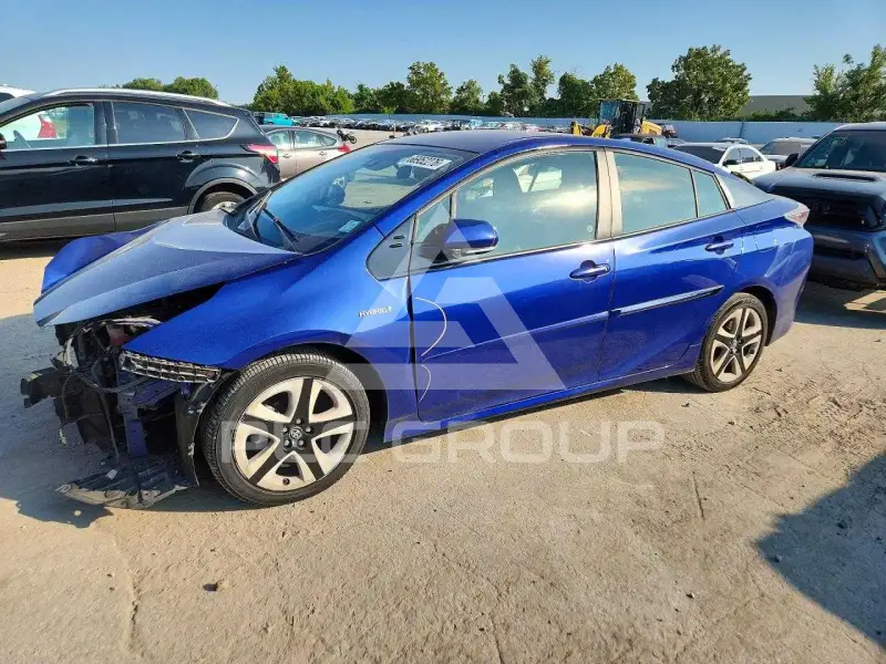 2016 Toyota PRIUS фото