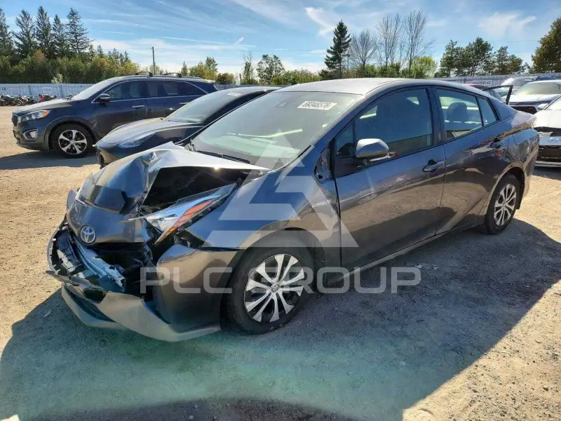 2016 Toyota PRIUS фото