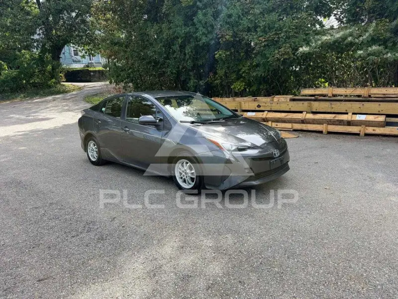 2016 Toyota PRIUS photo