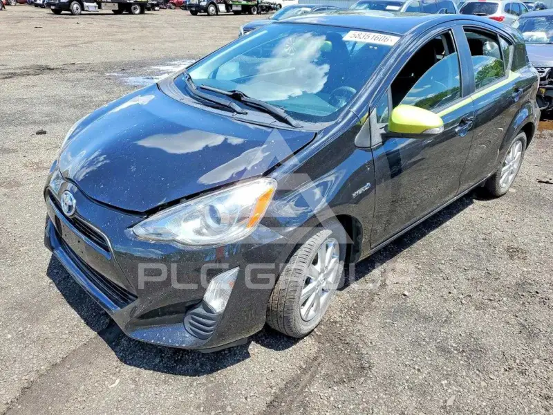 2016 Toyota PRIUS photo