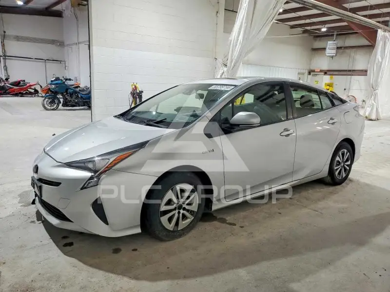 2016 Toyota PRIUS photo