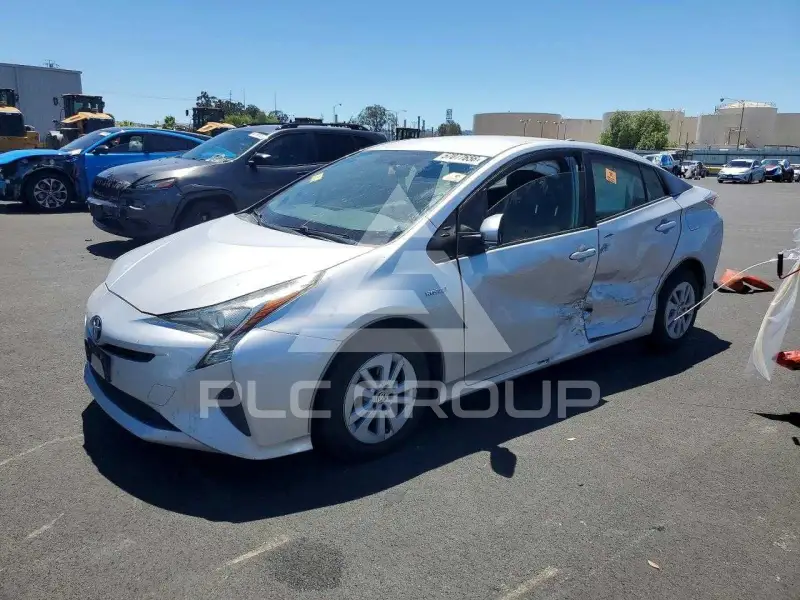 2016 Toyota PRIUS фото