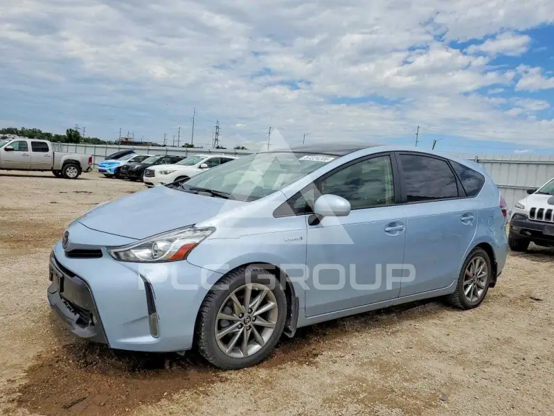 2016 Toyota PRIUS photo