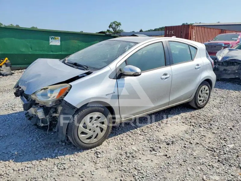 2016 Toyota PRIUS фото