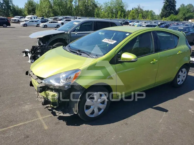 2016 Toyota PRIUS photo