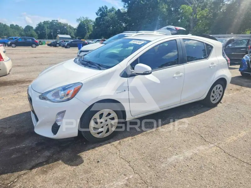 2016 Toyota PRIUS photo