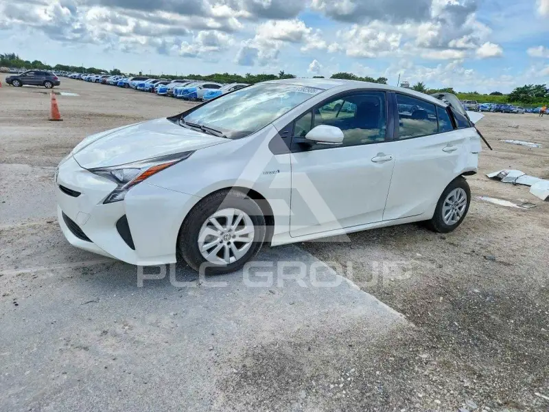 2016 Toyota PRIUS photo