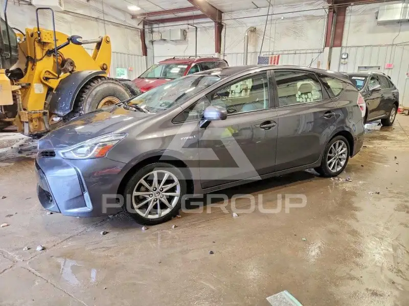 2016 Toyota PRIUS фото