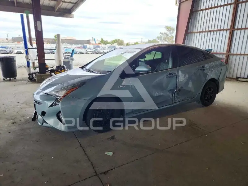 2016 Toyota PRIUS фото