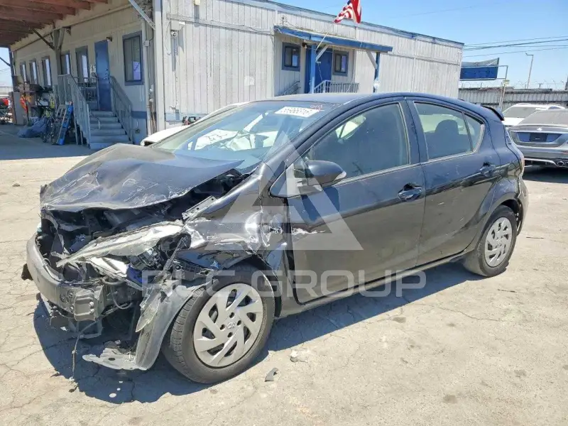 2016 Toyota PRIUS photo