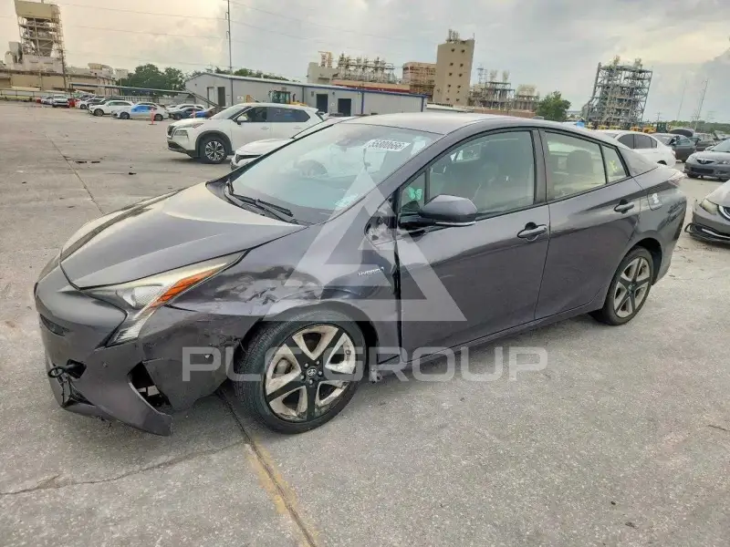 2016 Toyota PRIUS photo