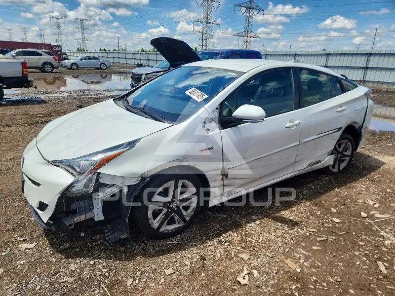 2016 Toyota PRIUS photo