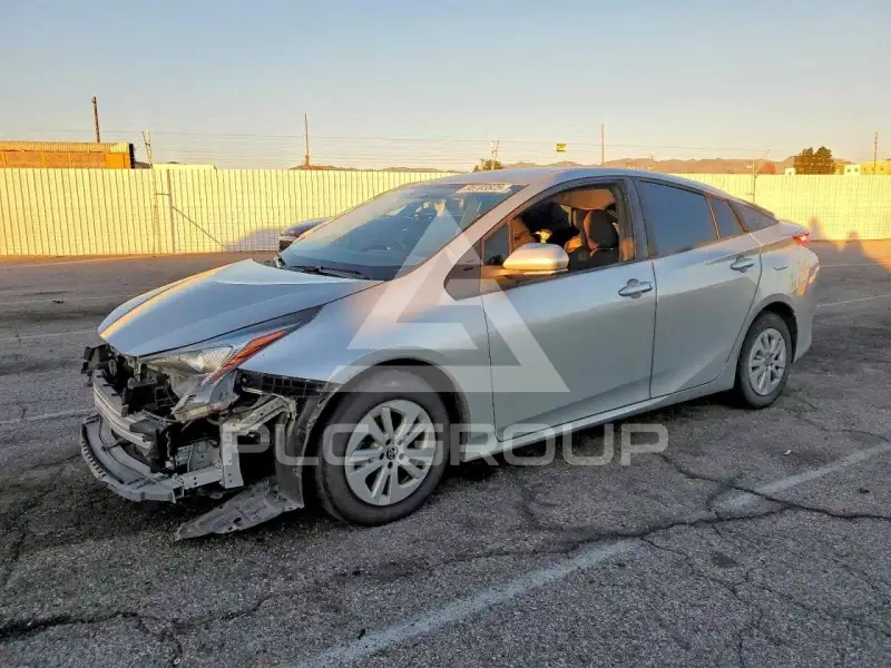 2016 Toyota PRIUS photo