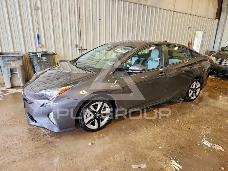 2016 Toyota PRIUS фото