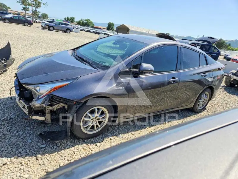 2016 Toyota PRIUS фото