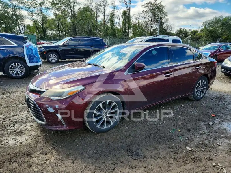 2016 Toyota AVALON photo