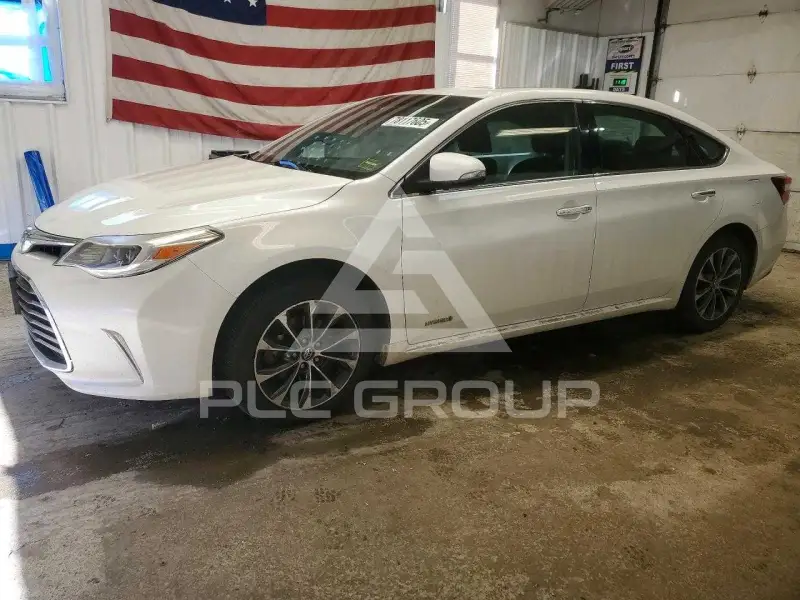 2016 Toyota AVALON photo