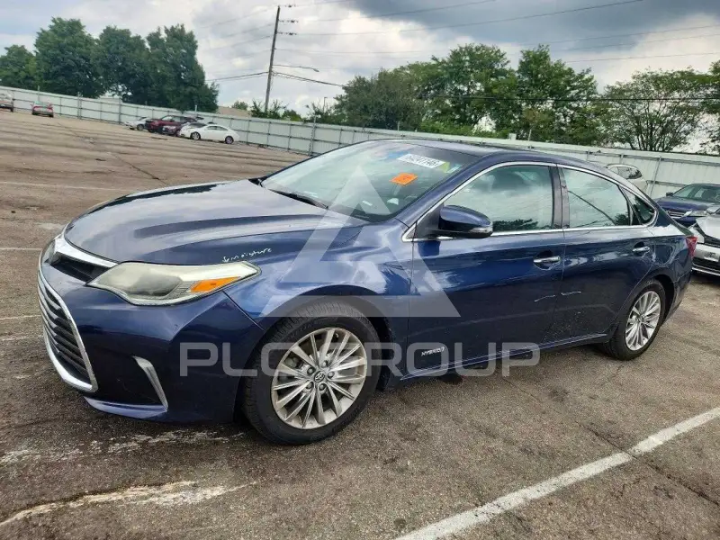2016 Toyota AVALON photo